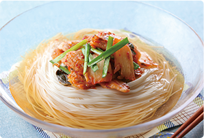 冷やし豚キムチにゅうめん