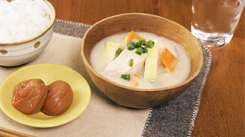 切り干し大根とぶりの粕汁