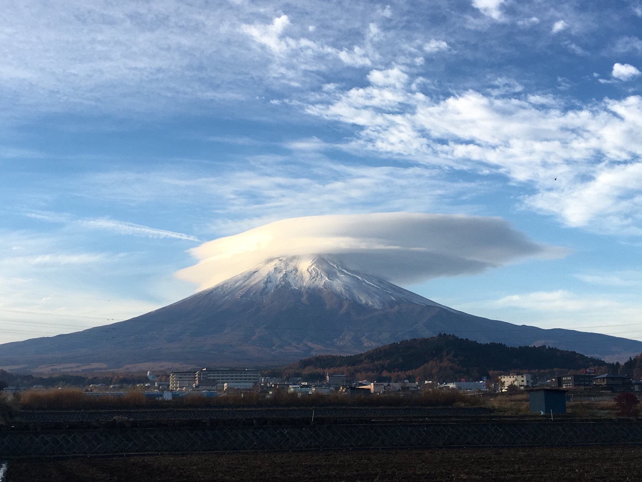 富士山の笠雲