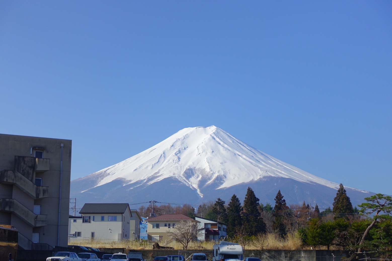 熊のような富士山の雪形