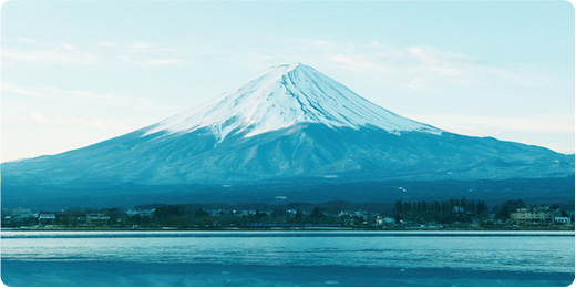 富士山の標高1,000mからのおいしい天然水